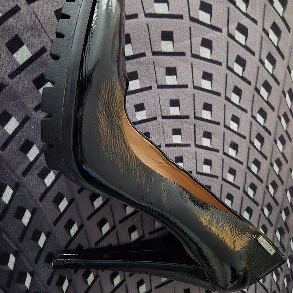 Calvin Klein Excellent Worn Once Patent Leather 3 In Fantastic soles!!! size 10 - Picture 6 of 10